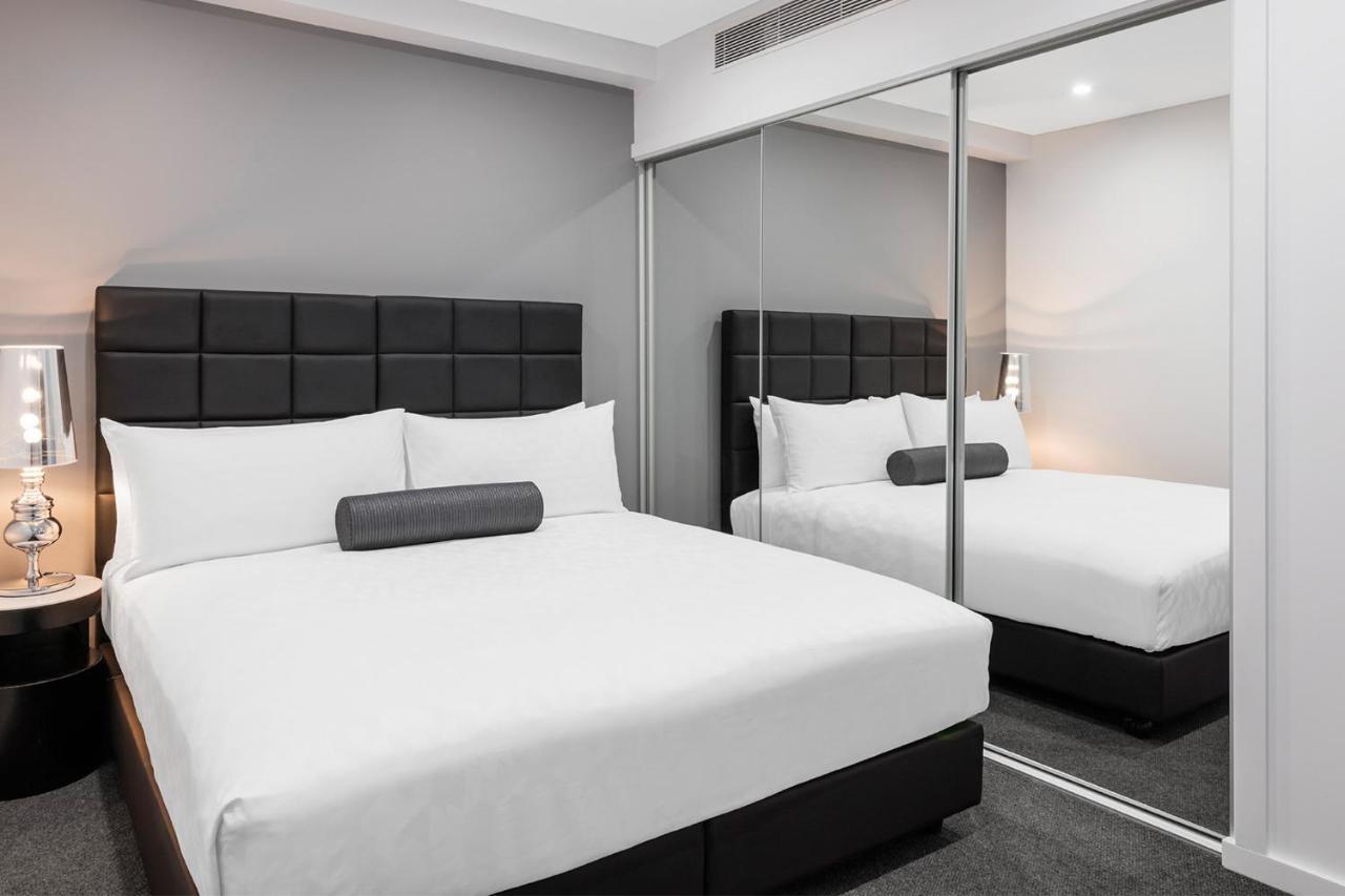 Meriton Suites Mascot Central Sydney Bagian luar foto